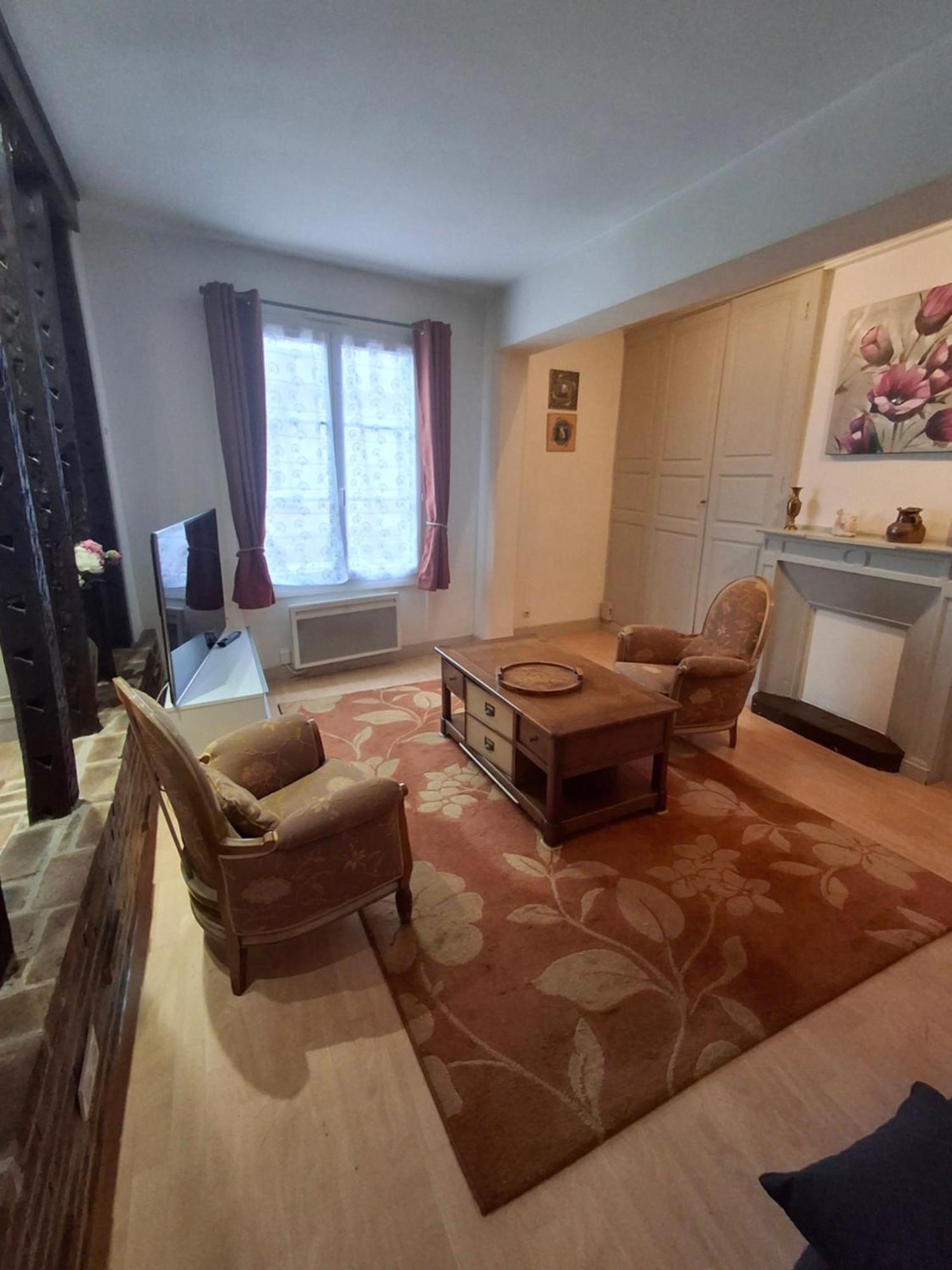 אמבואה Escale Au Pied Du Chateau מראה חיצוני תמונה